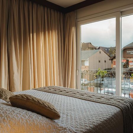 Micheline Hotel Tricot - Ao Lado Da Rua Coberta Gramado Luaran gambar